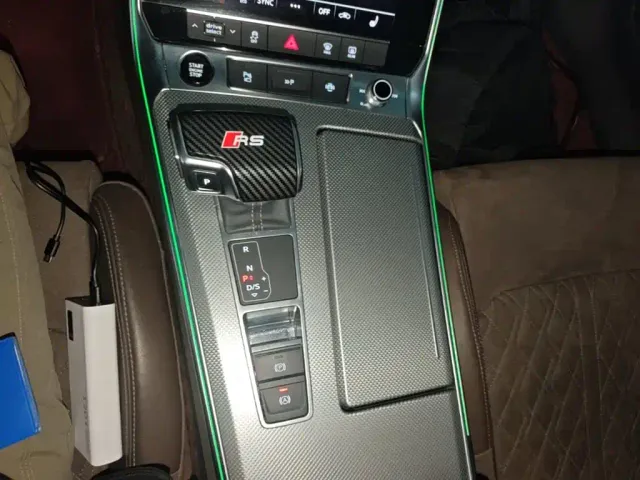 Audi A7L — Фото автомобиля 13