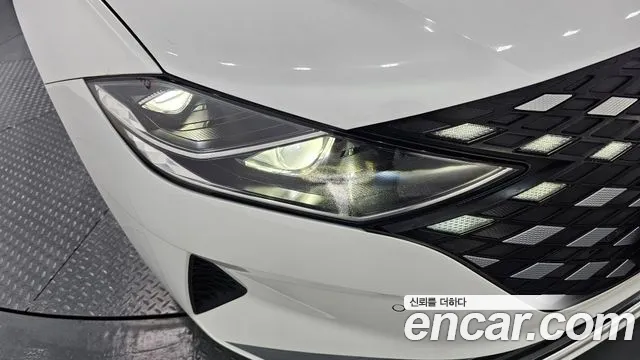 Hyundai Grandeur — Фото автомобиля 22