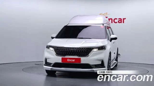 Kia Carnival Generation 4 — Фото автомобиля 3