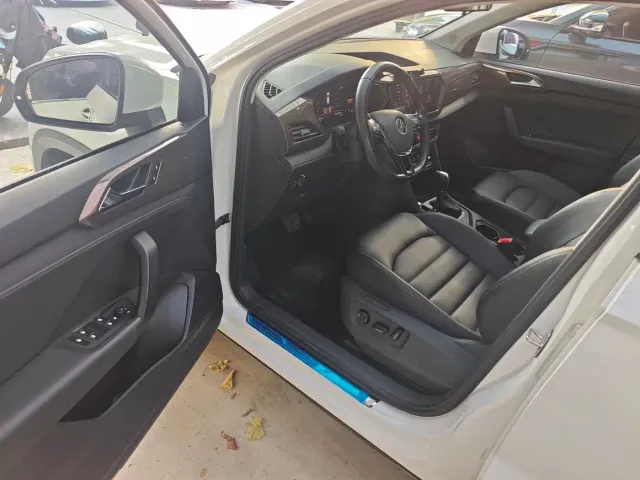 Volkswagen Tharu — Фото автомобиля 4