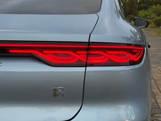BYD Han — Фото автомобиля 14