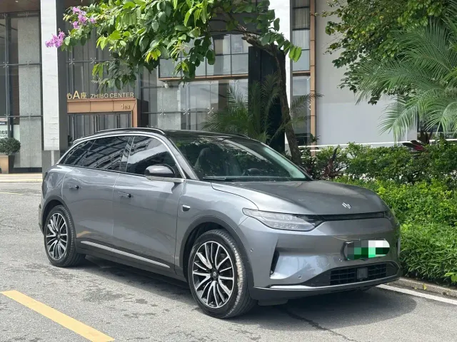 Leapmotor C11 — Фото автомобиля 6