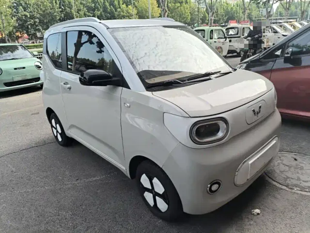 Wuling Hongguang Mini EV — Фото автомобиля 3