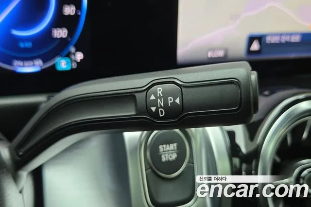 Mercedes-Benz EQB — Фото автомобиля 19