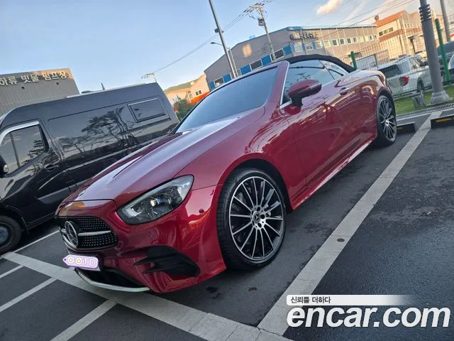 Mercedes-Benz E-Class — Фото автомобиля 3