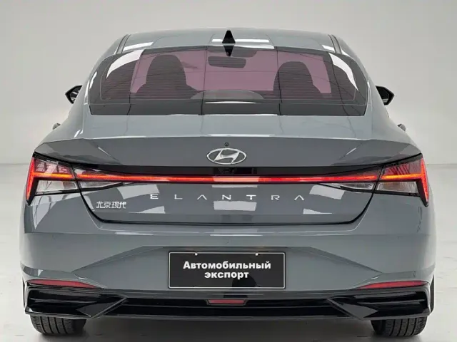 Hyundai Elantra — Фото автомобиля 6