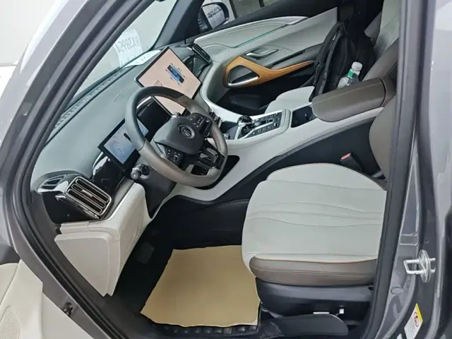 BYD Song Pro — Фото автомобиля 14