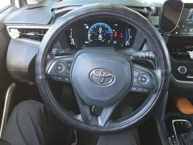 Toyota Corolla Cross — Фото автомобиля 15