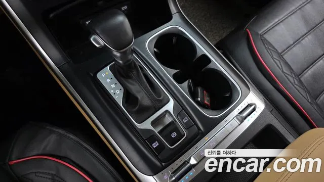 Kia Canival Carnival 4 поколение 9 мест Prestige — Фото автомобиля 8