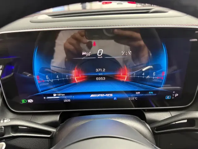 Mercedes-Benz Mercedes-Benz GLC AMG 2024 AMG GLC 43 4MATIC — Фото автомобиля 8