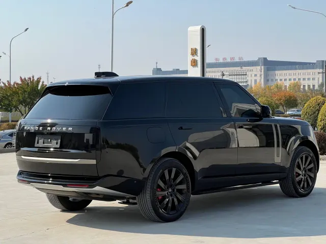Land Rover Range Rover — Фото автомобиля 7