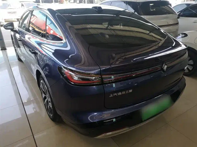 Baojun Xiangjing — Фото автомобиля 22