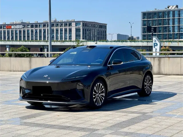 Фотография автомобиля — Nio ET5