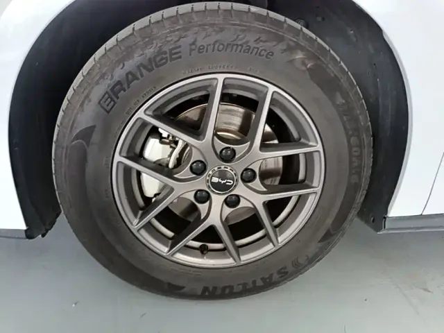 BYD Seal 06 — Фото автомобиля 22