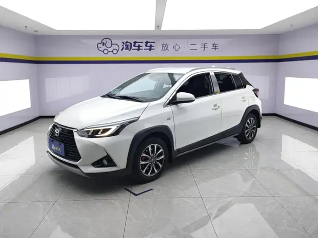 Фотография автомобиля — Toyota YARiS L Zhi Xuan