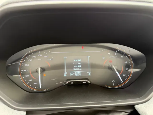 Wuling Xingchi — Фото автомобиля 17