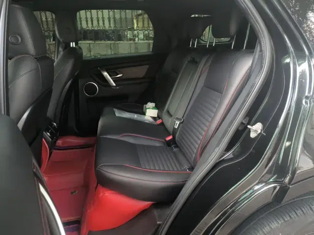 Land Rover Land Rover Discovery Sport PHEV 2022 Facelift P300e Plug-in Hybrid — Фото автомобиля 13