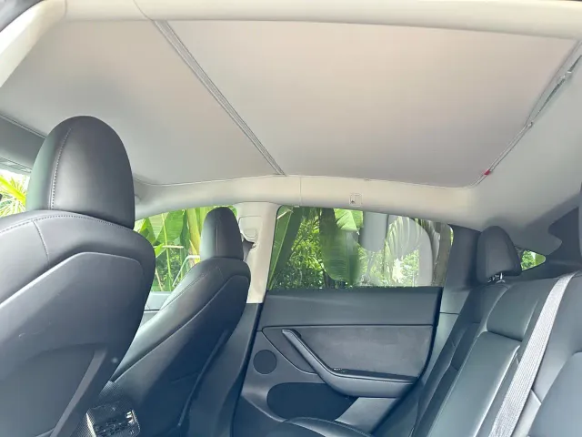 Tesla Model Y — Фото автомобиля 14