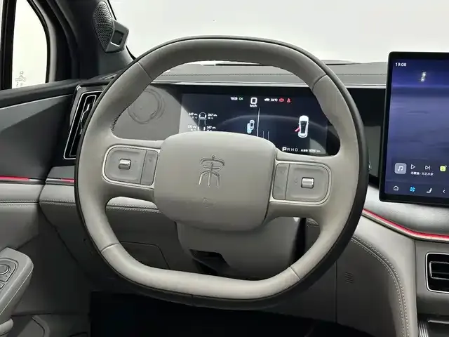 BYD Song Ultra — Фото автомобиля 11