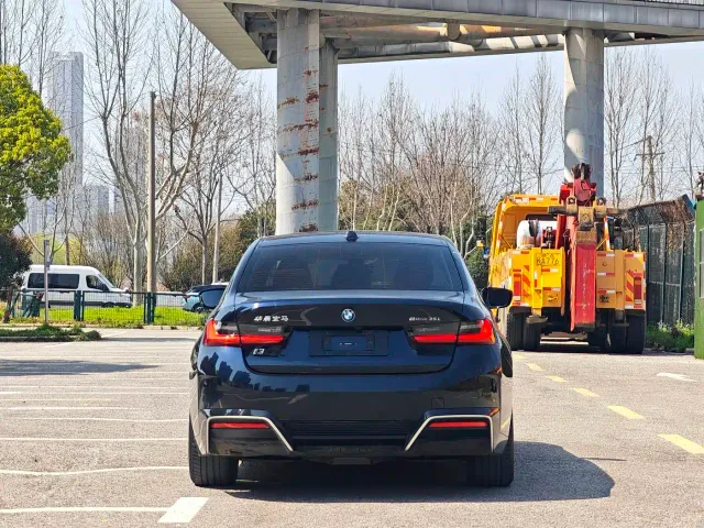 BMW i3 — Фото автомобиля 8