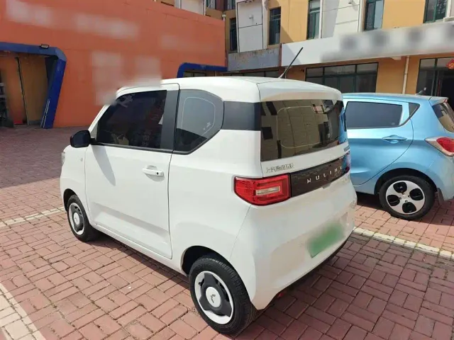Wuling Hongguang Mini EV — Фото автомобиля 4
