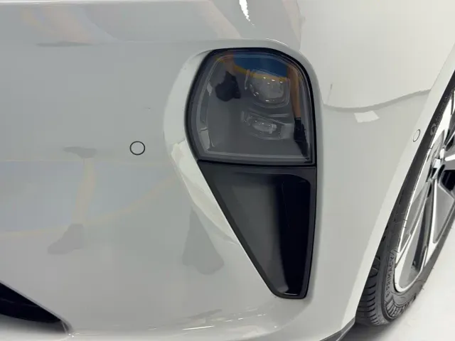 Nio ET5 Touring — Фото автомобиля 10