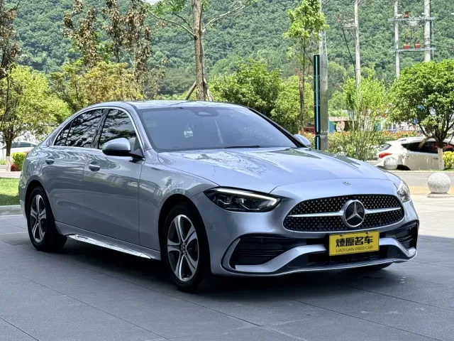 Mercedes-Benz C-Class — Фото автомобиля 3