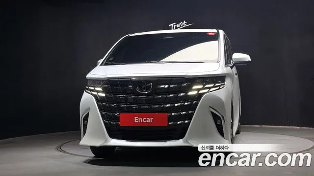 Toyota Alphard — Фото автомобиля 2