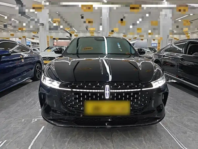 Lincoln Z — Фото автомобиля 2