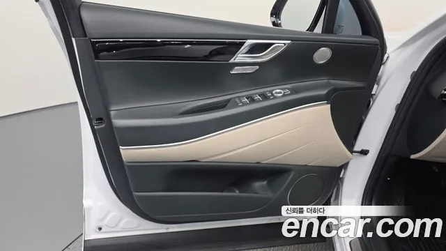 Genesis GV80 — Фото автомобиля 13