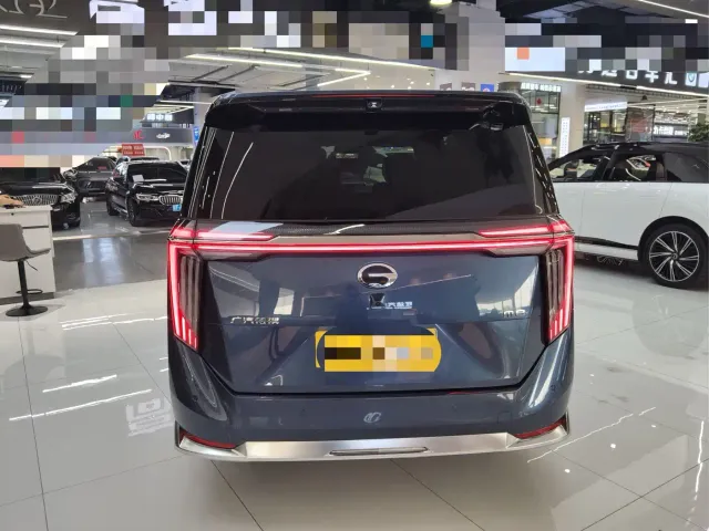 GAC Trumpchi Xiangwang M8 — Фото автомобиля 18
