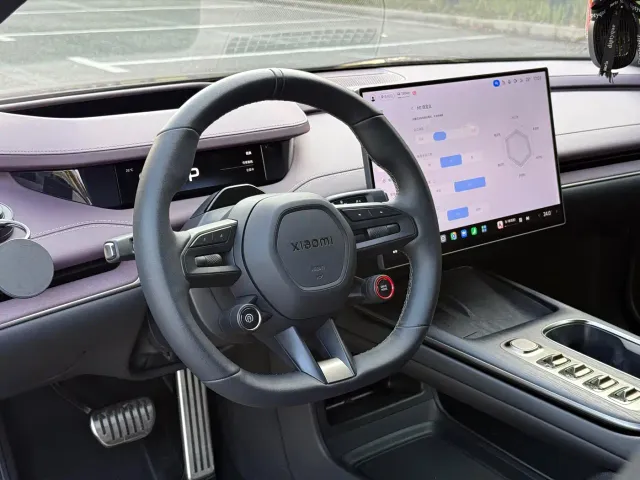 Xiaomi SU7 — Фото автомобиля 14