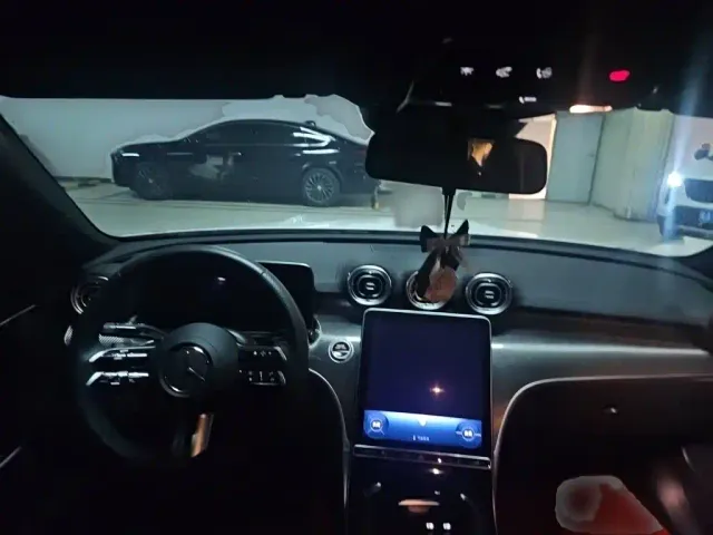 Mercedes-Benz C-Class — Фото автомобиля 12