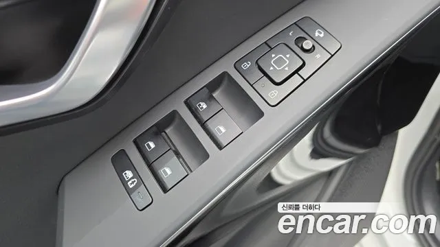 Kia Niro The All New Niro Signature — Фото автомобиля 13
