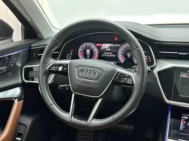 Audi A6L — Фото автомобиля 10