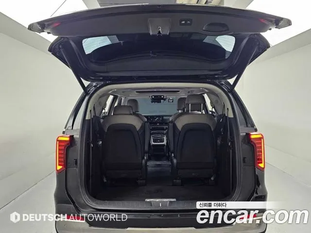 Kia Carnival 4th Gen — Фото автомобиля 18