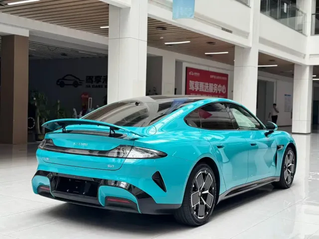 Xiaomi SU7 — Фото автомобиля 5