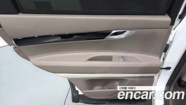 Genesis GV80 — Фото автомобиля 14