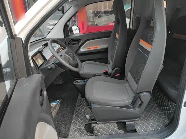 Wuling Hongguang Mini EV — Фото автомобиля 14