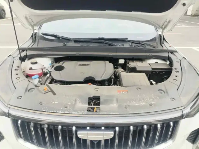 Geely Boyue — Фото автомобиля 9