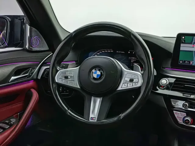 BMW 5 Series — Фото автомобиля 23