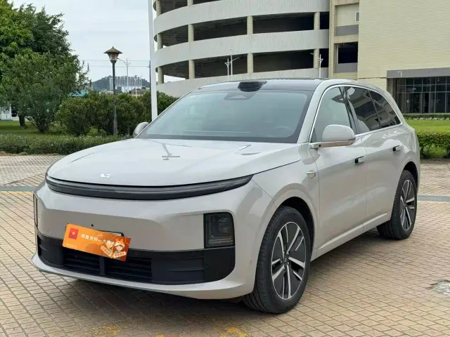 Li Auto L6 — Фото автомобиля 3