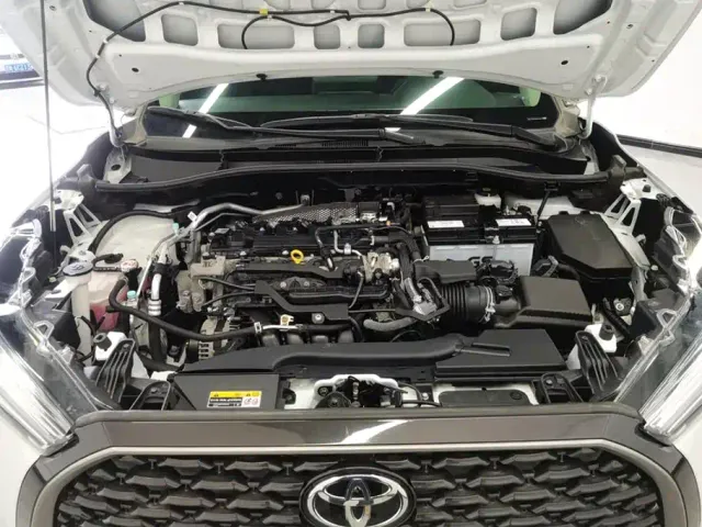 Toyota Corolla Cross — Фото автомобиля 10