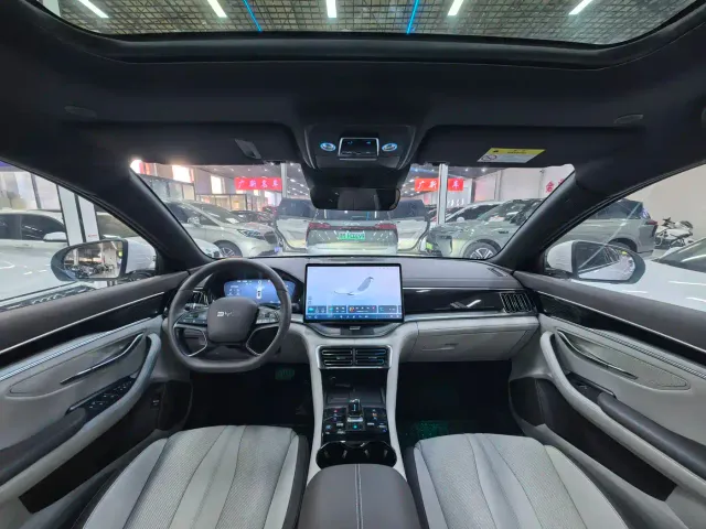 BYD Song PLUS — Фото автомобиля 6