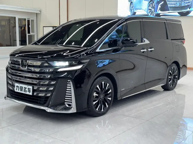 Фотография автомобиля — Toyota Vellfire