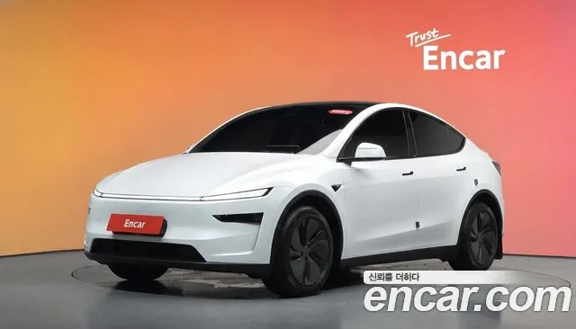 Фотография автомобиля — Tesla Model Y