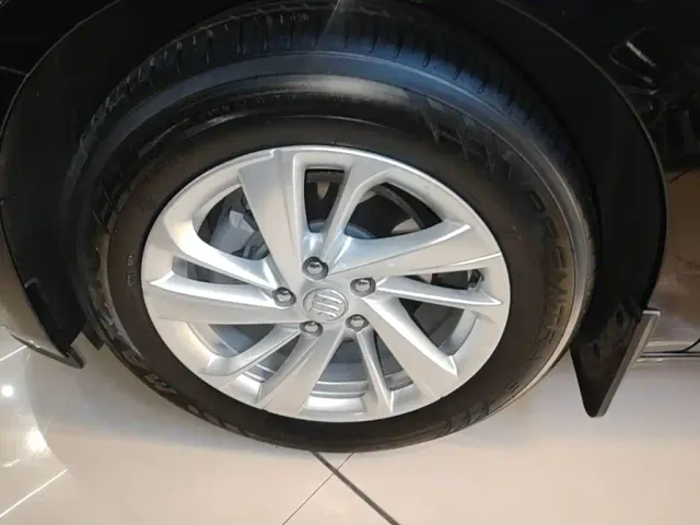 Buick LaCrosse — Фото автомобиля 22