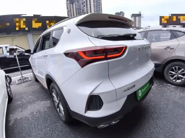 Jetour X70 — Фото автомобиля 4