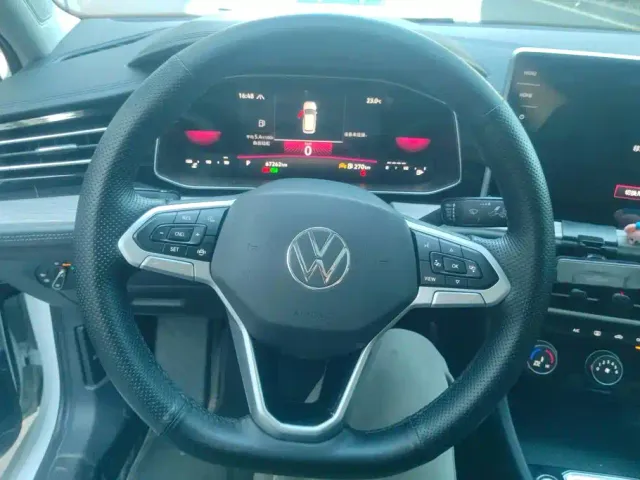 Volkswagen Sagitar — Фото автомобиля 15