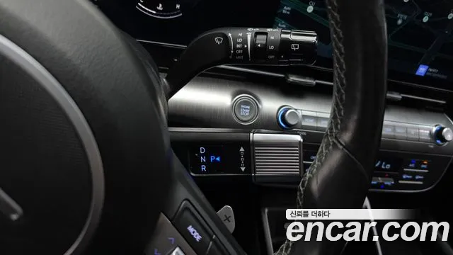 Hyundai Kona — Фото автомобиля 12